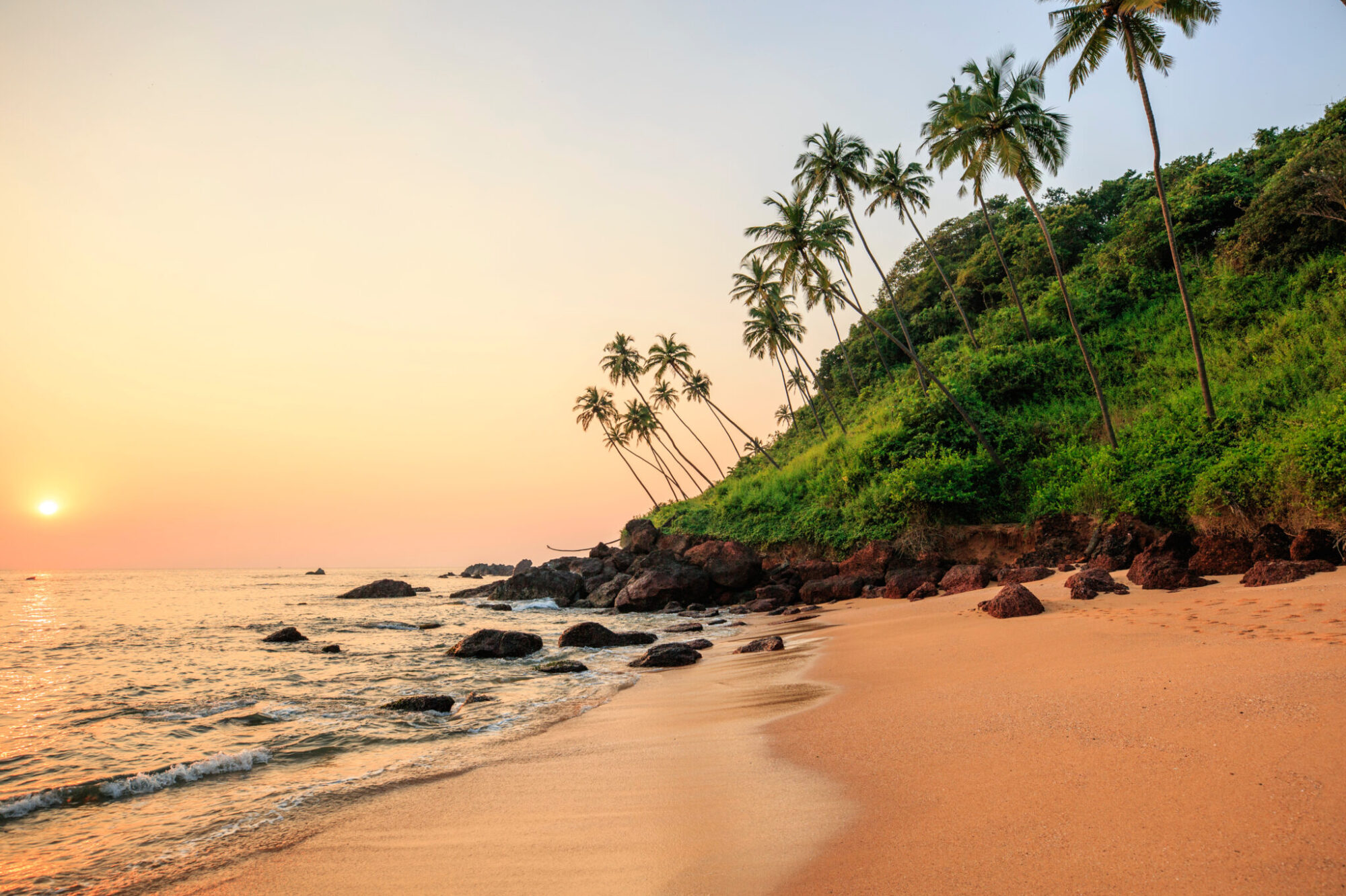 Beautiful,Beach,At,Sunset.,Cola,Beach,,South,Goa,,India.